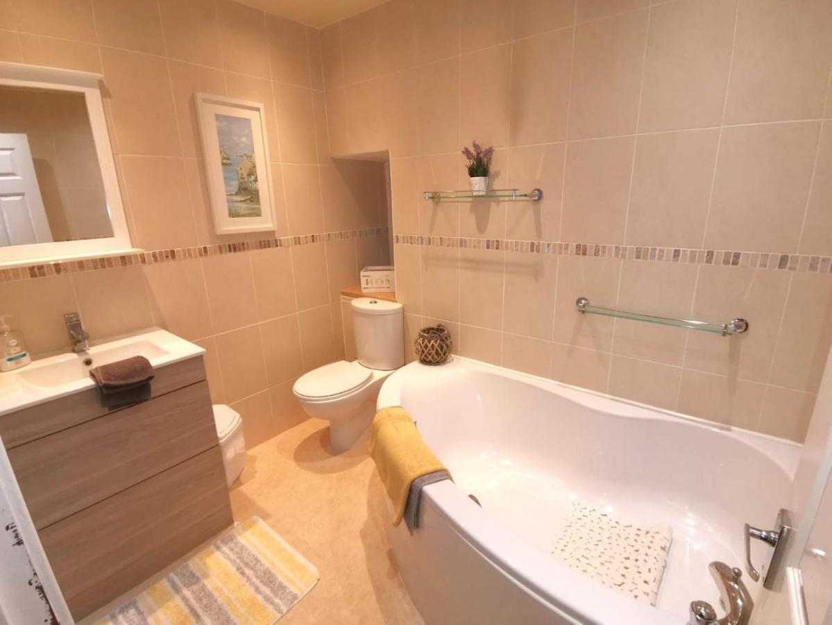 The View Brechin Apartment ภายนอก รูปภาพ